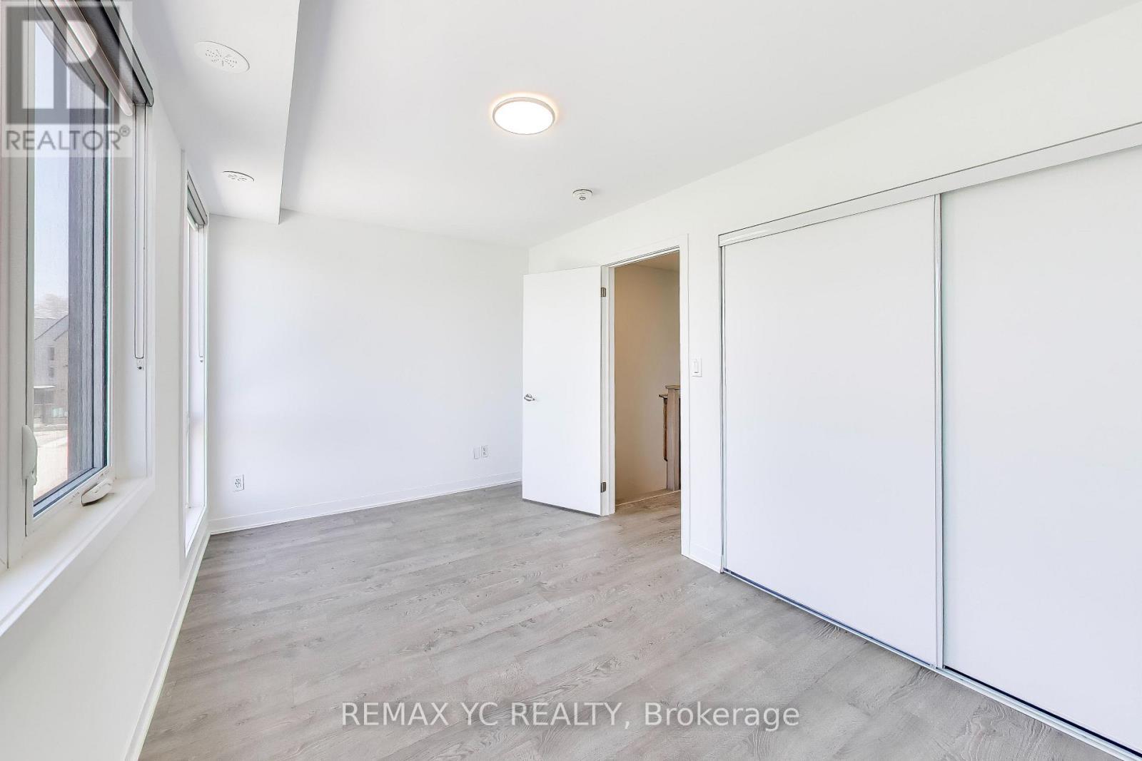 18 Deep Roots Terrace, Toronto, ON