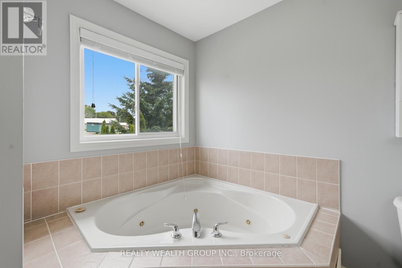 3 Queensplate Drive, Scugog, ON