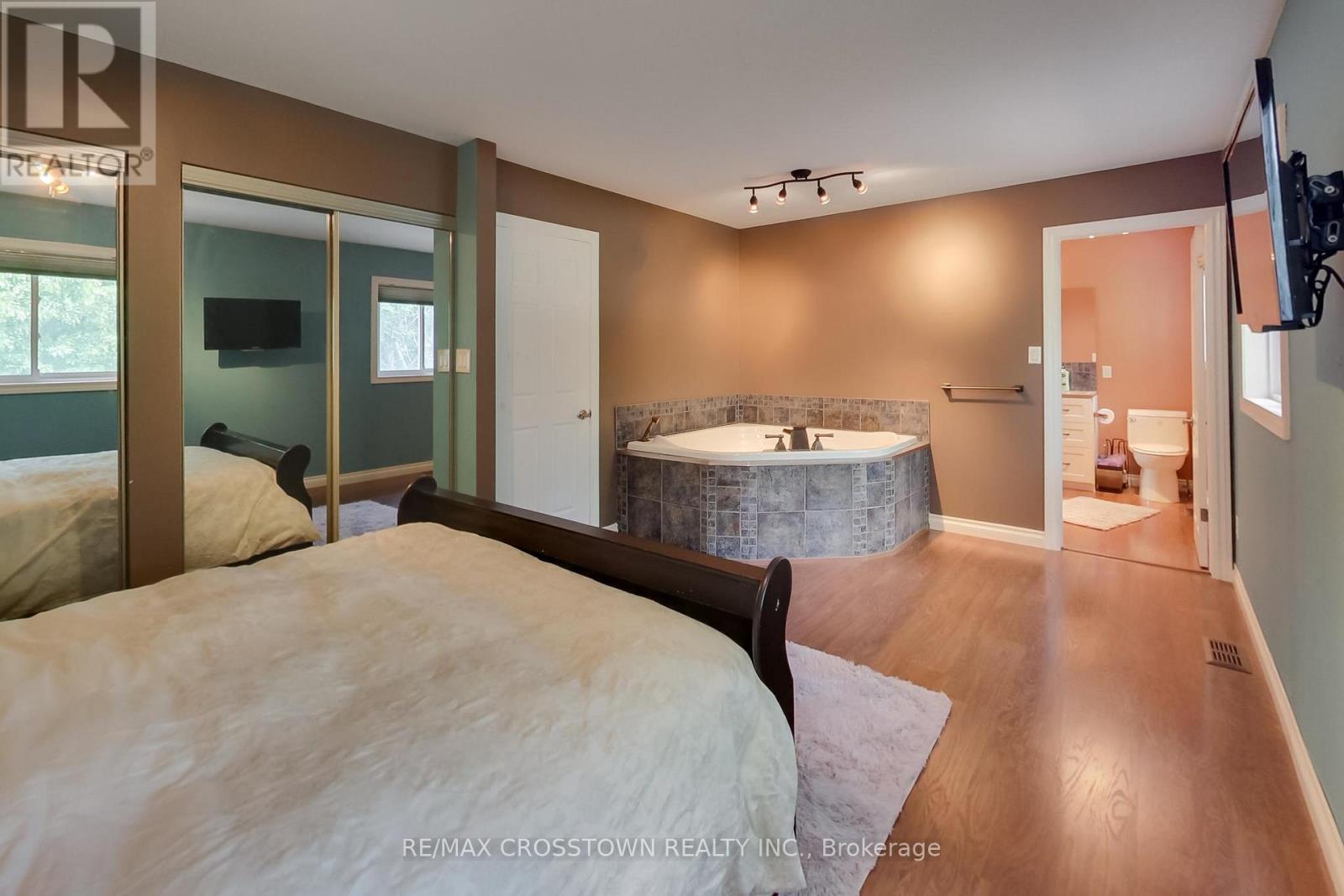 21 Beaver Trail, Ramara, ON