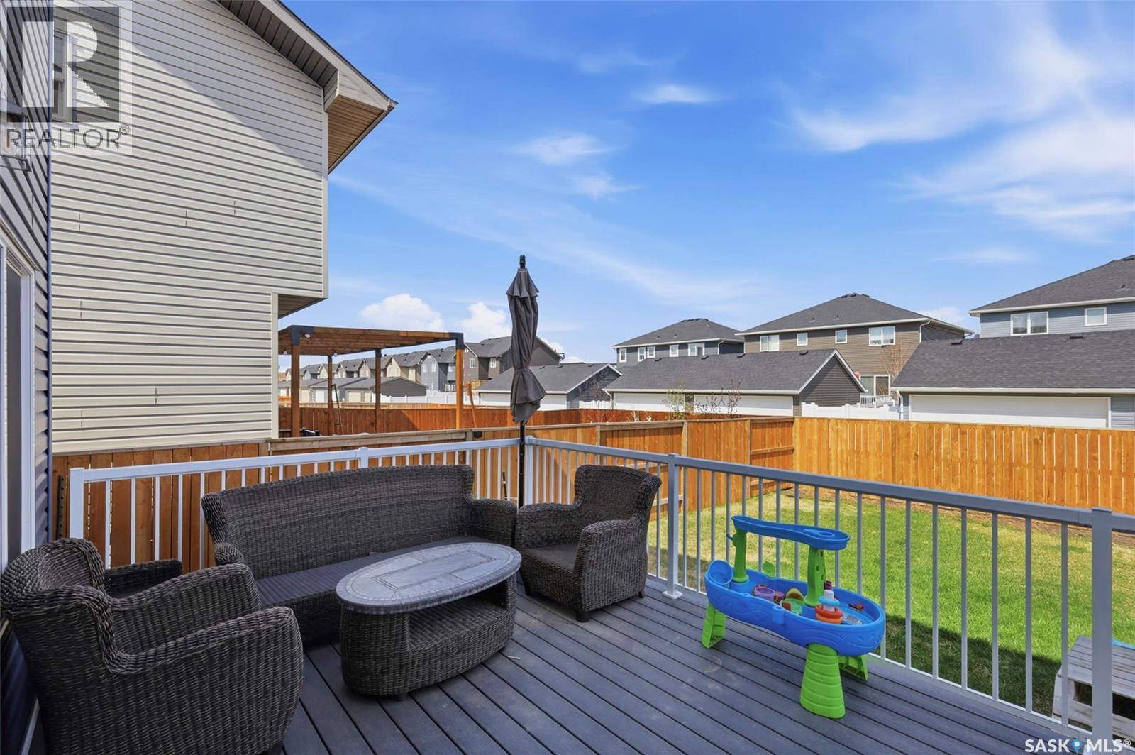 263 Skopik Crescent, Saskatoon, SK