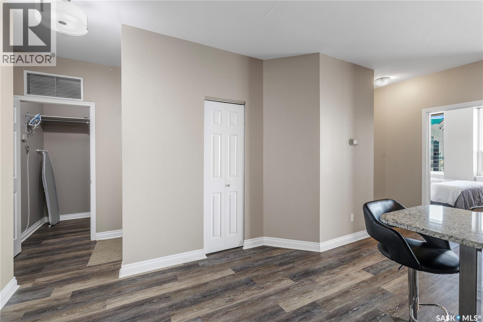 1106 1867 Hamilton Street, Regina, SK