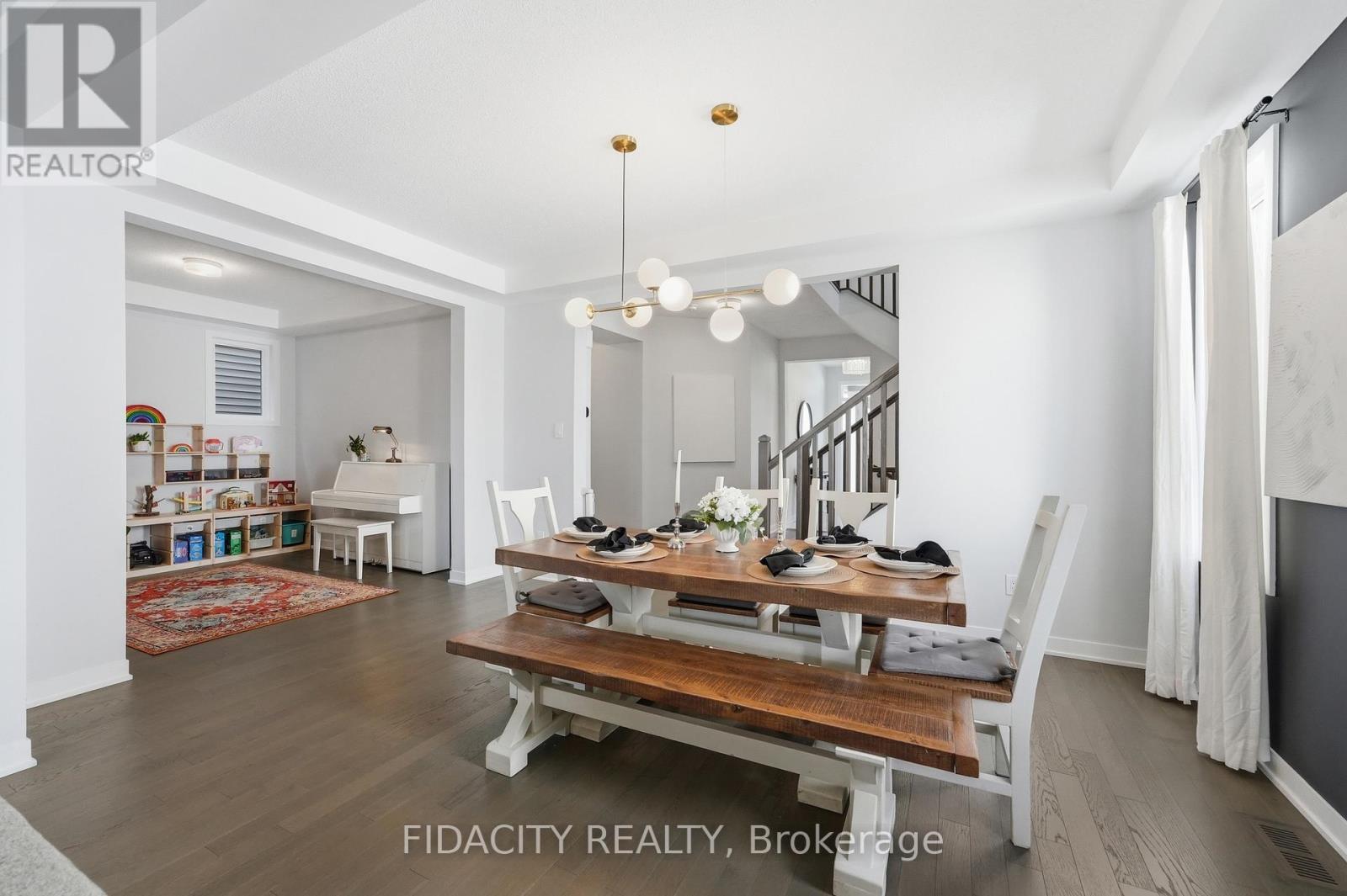 1002 Curraglass Walk, Ottawa, ON