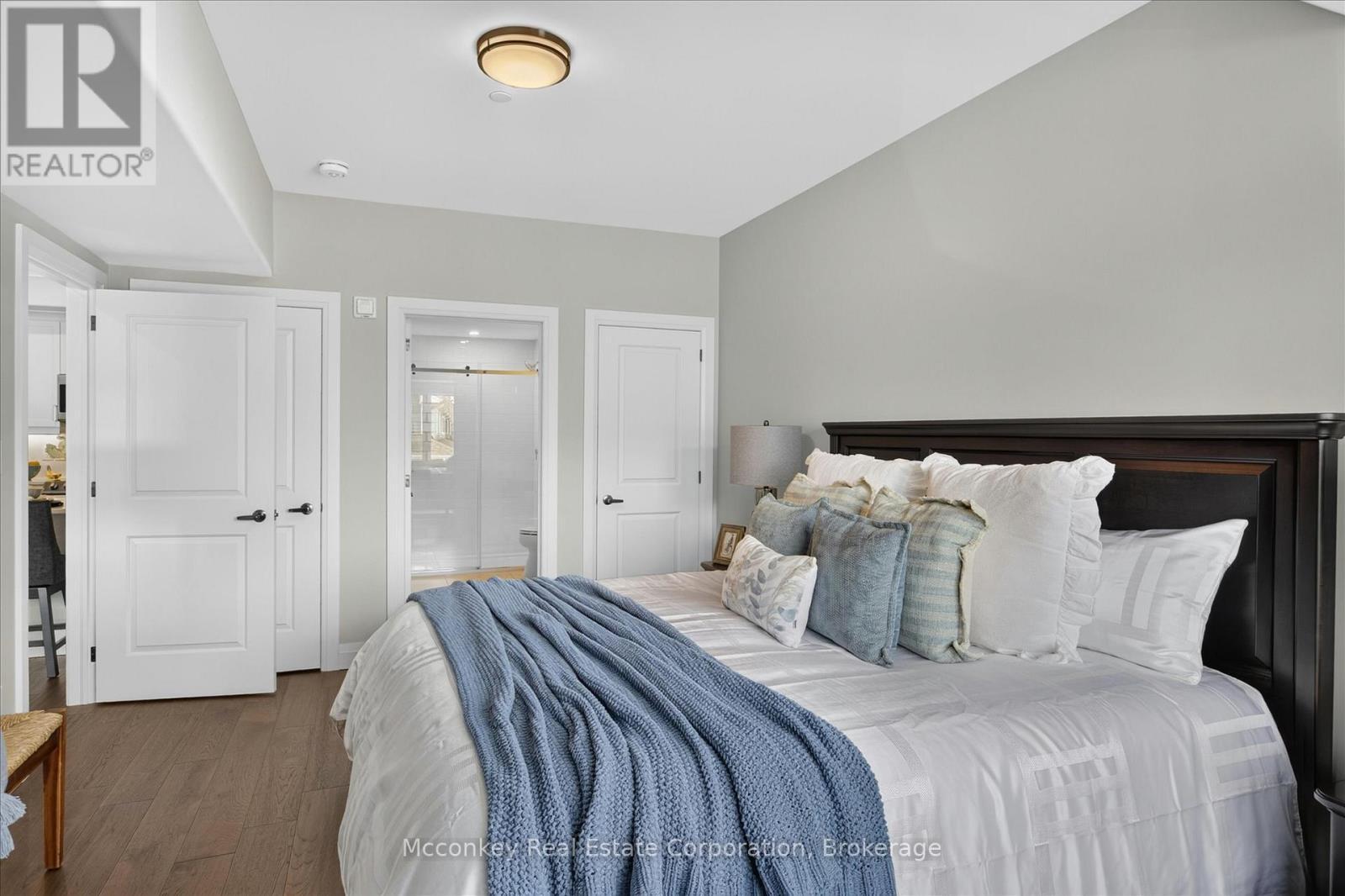 2 - 19 Hampton Lane, Selwyn, ON