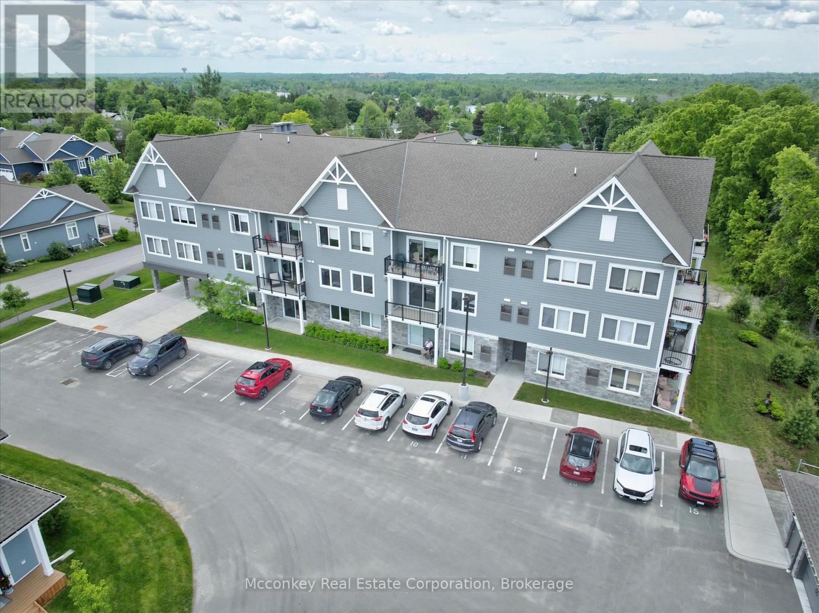 Perfect to Downsize to, newer sought after area - 2 - 19 Hampton Lane, Selwyn, ON