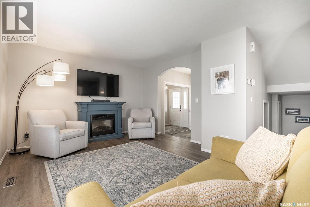 123 Borlase Cove, Saskatoon, SK