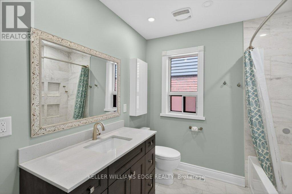225 Prospect Street S, Hamilton, ON