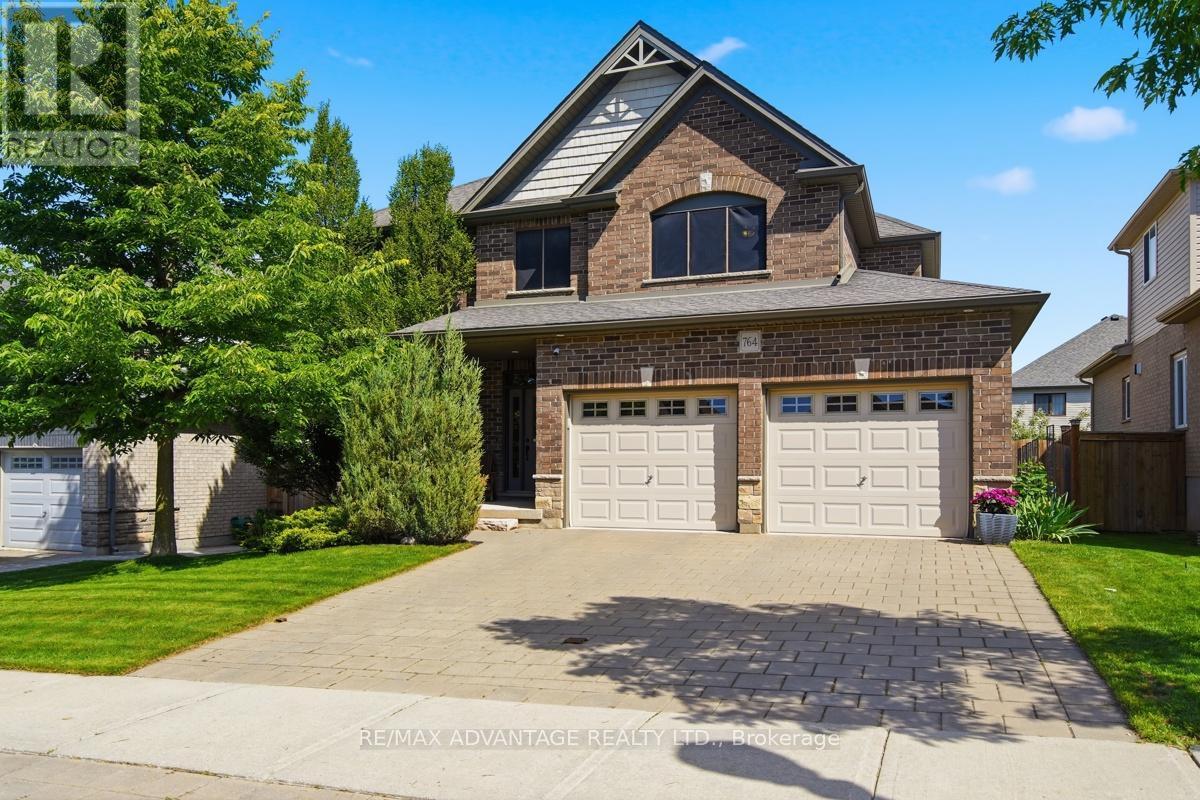764 Eclipse Walk, London North (North B), ON