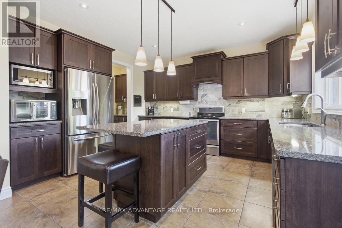 764 Eclipse Walk, London North (North B), ON