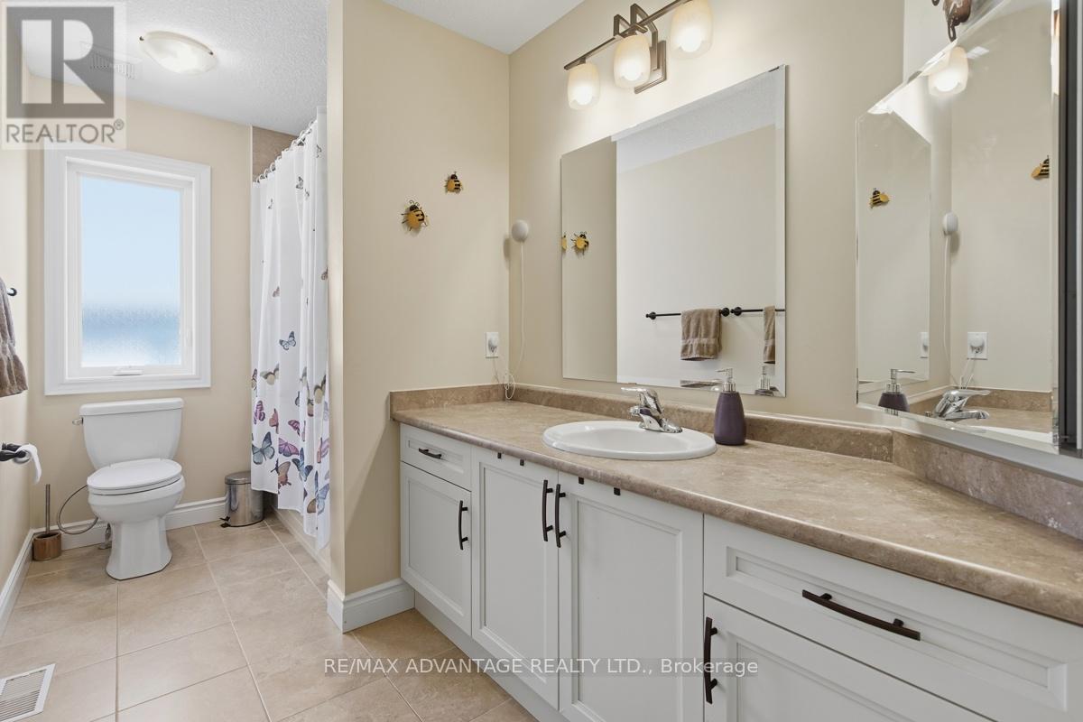 764 Eclipse Walk, London North (North B), ON