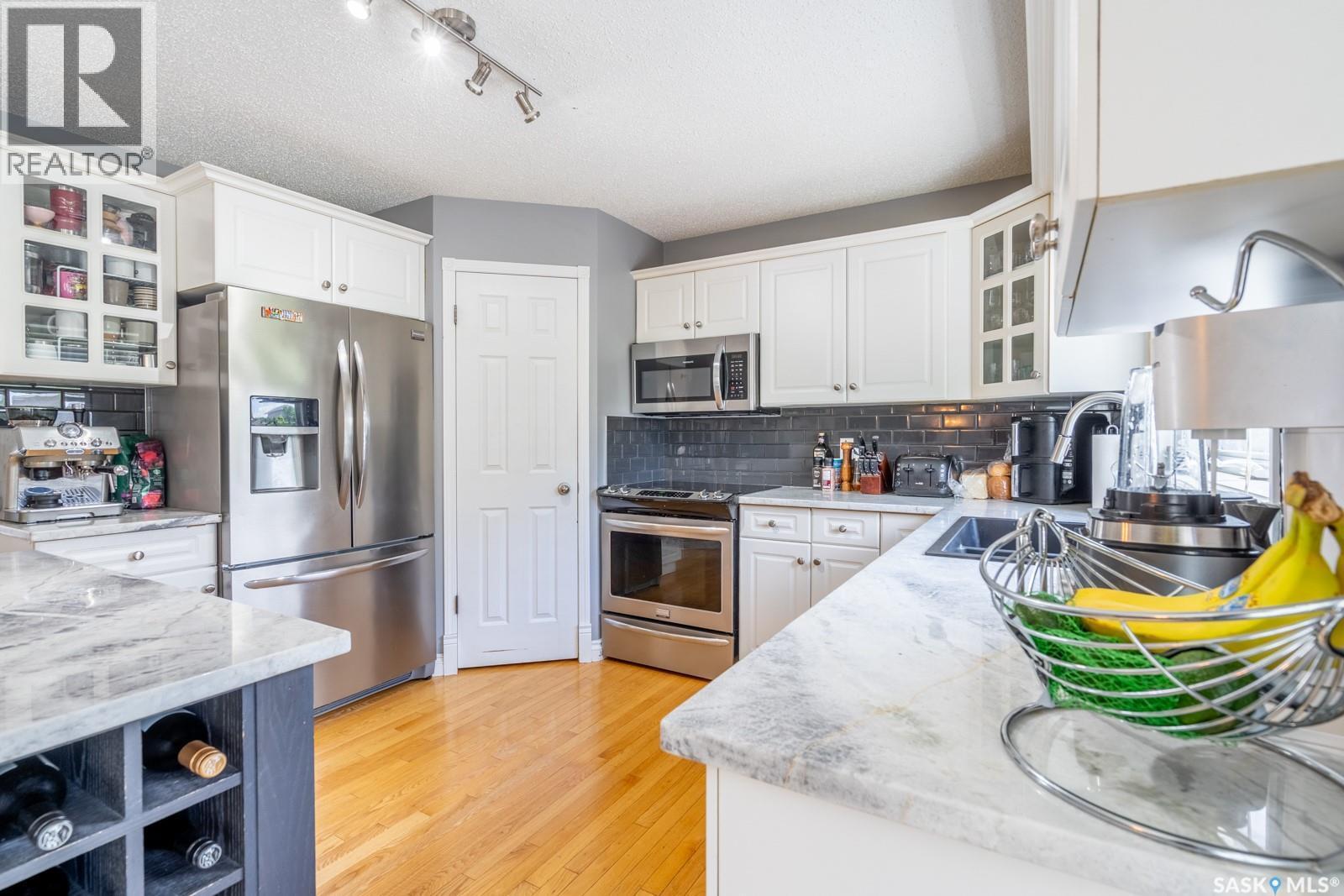 2952 St James Crescent, Regina, SK