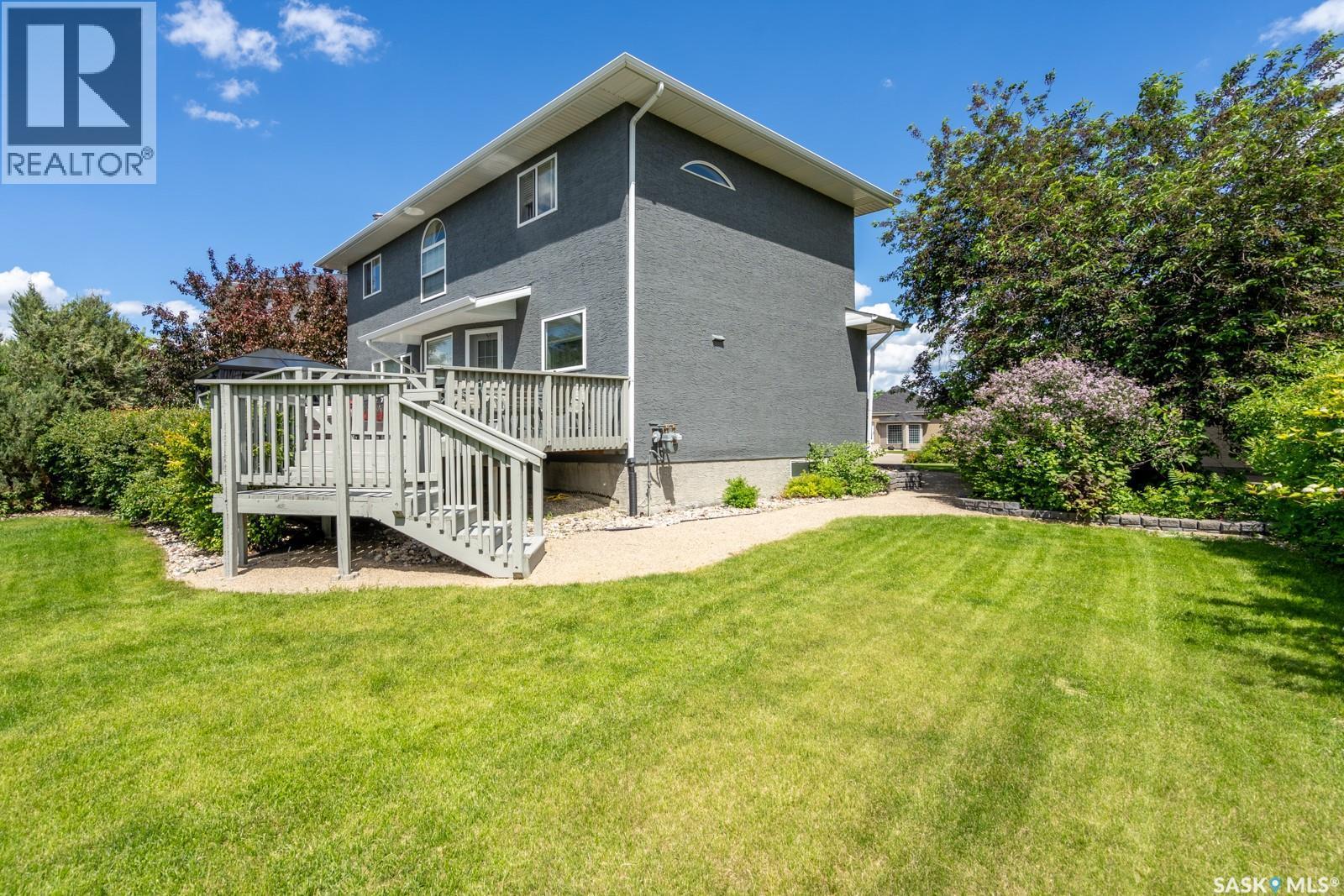 2952 St James Crescent, Regina, SK