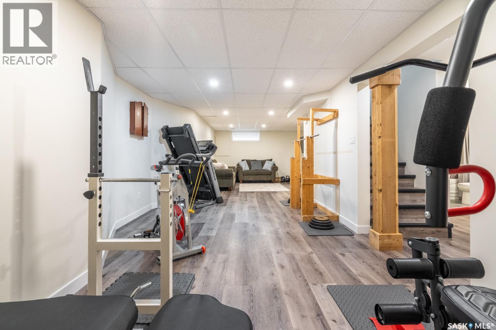 2952 St James Crescent, Regina, SK