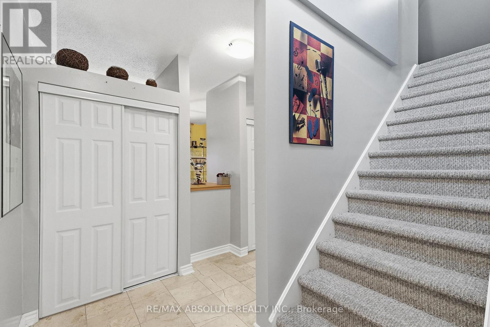 829 Montreal Road, Ottawa, ON