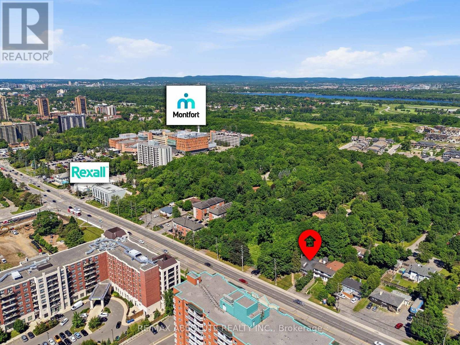 829 Montreal Road, Ottawa, ON