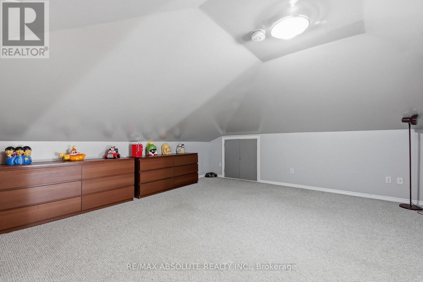 829 Montreal Road, Ottawa, ON