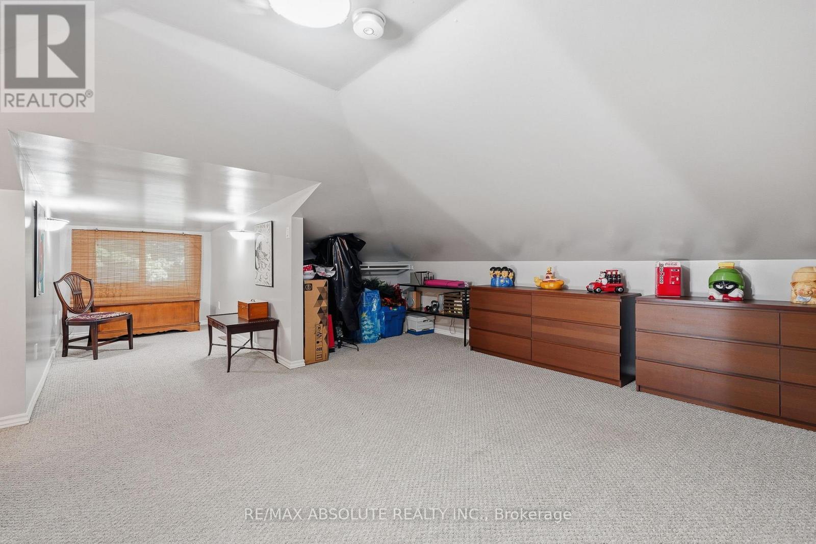 829 Montreal Road, Ottawa, ON