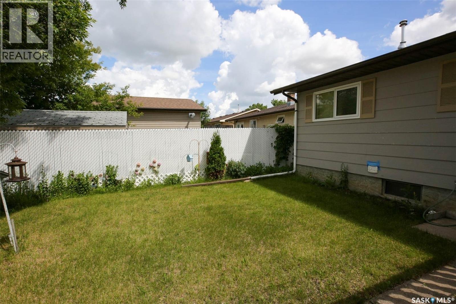 54 Springstein Avenue, Regina, SK