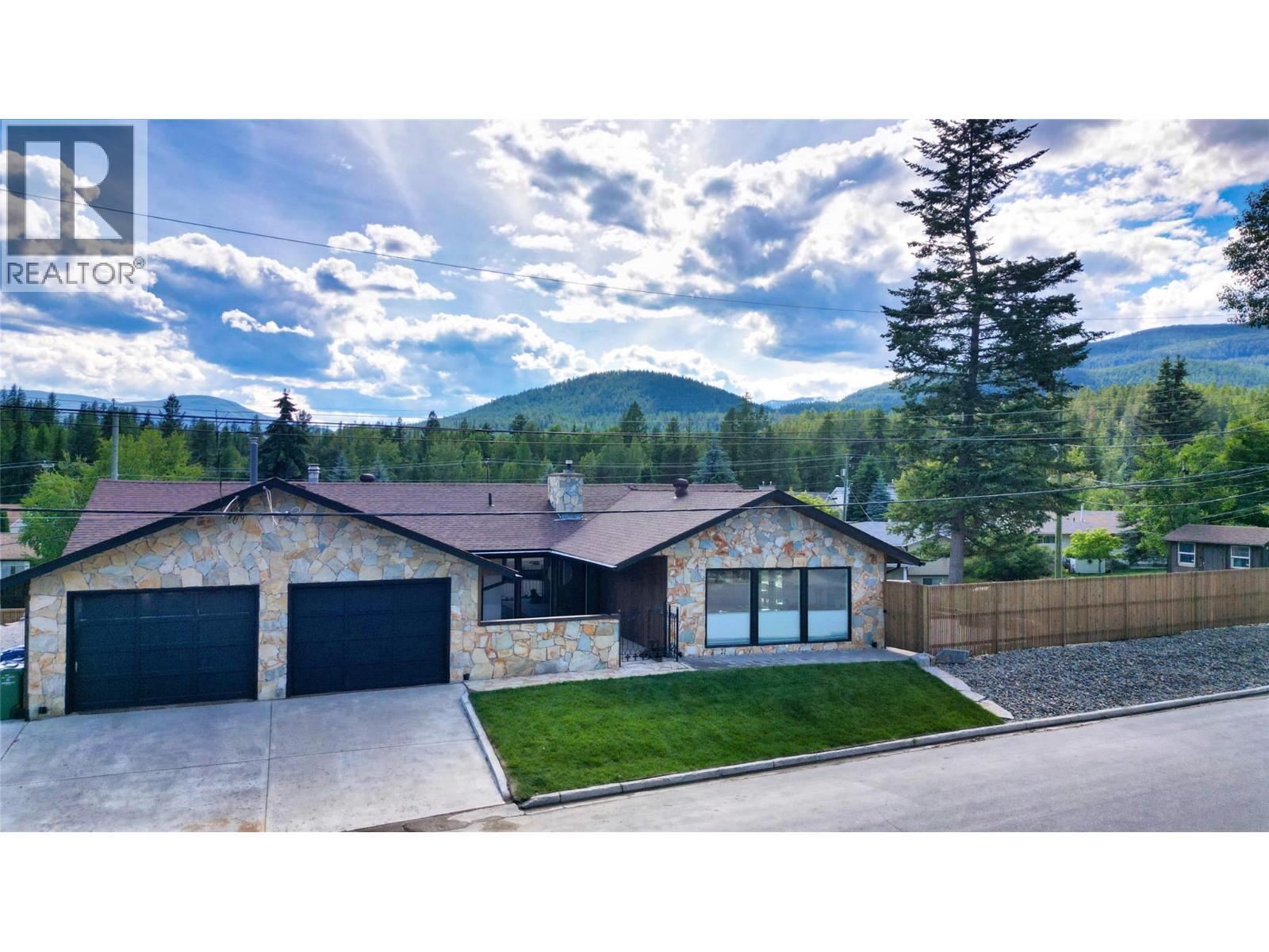89 103Rd Avenue, Kimberley, BC