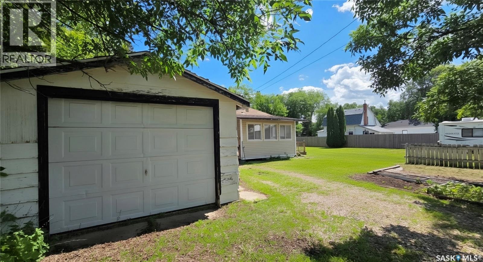 307 1St Street E, Wilkie, SK