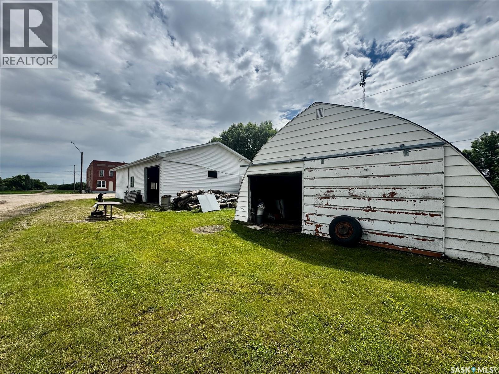 13 Main Street S, Macnutt, SK