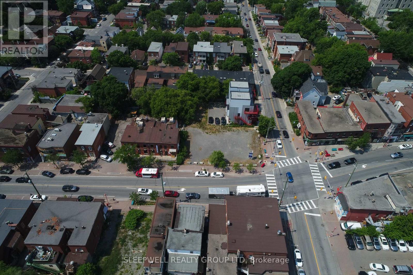290 Booth Street, Ottawa, ON