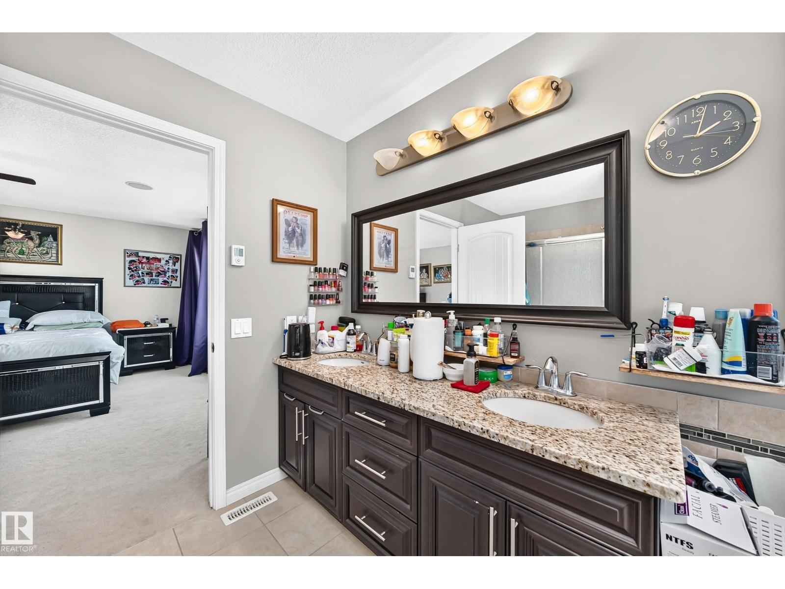 12410 171A Av Nw, Edmonton, AB