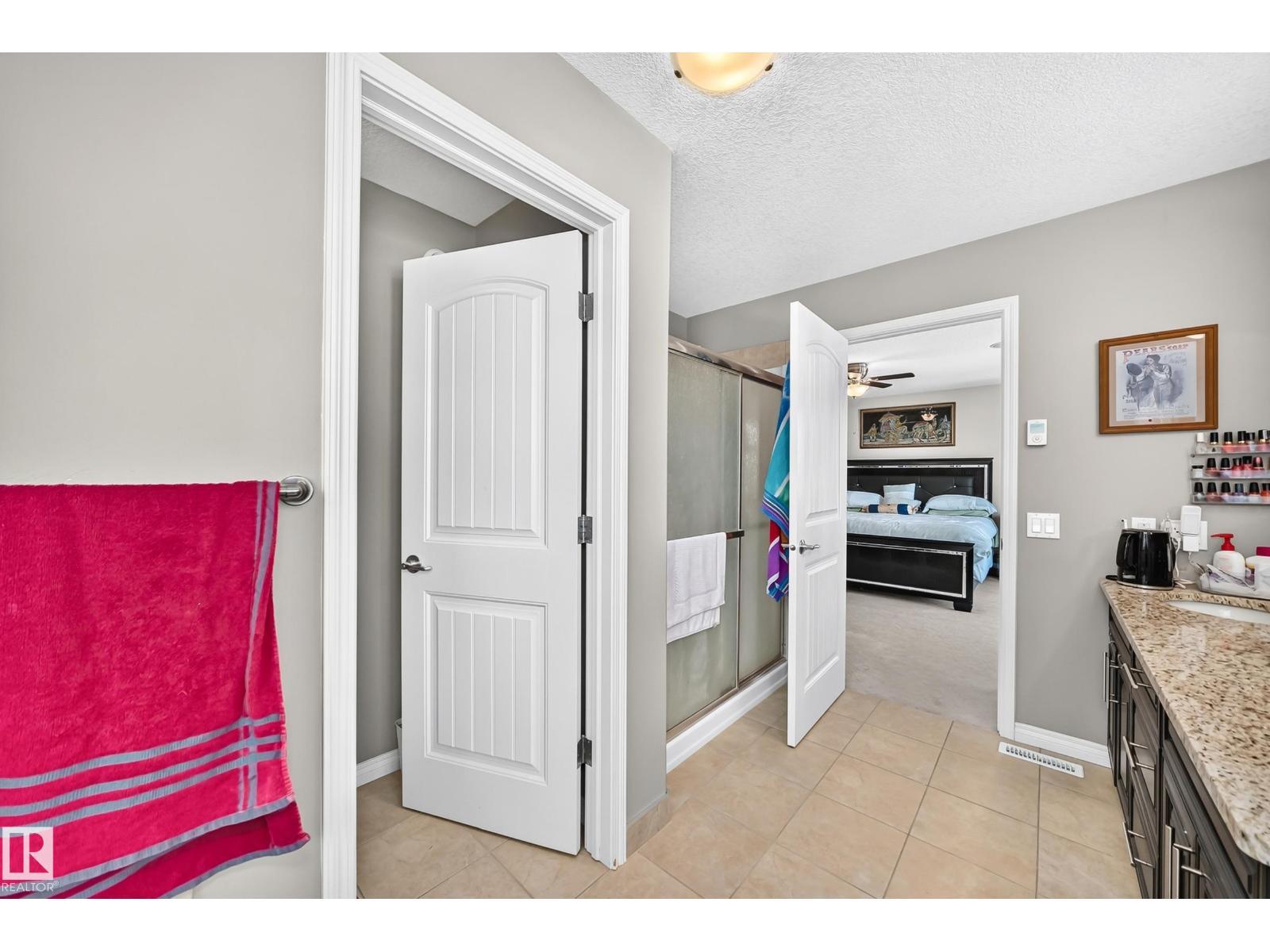 12410 171A Av Nw, Edmonton, AB