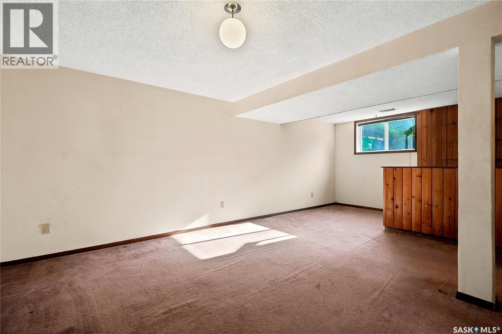 149 Western Crescent, Saskatoon, SK