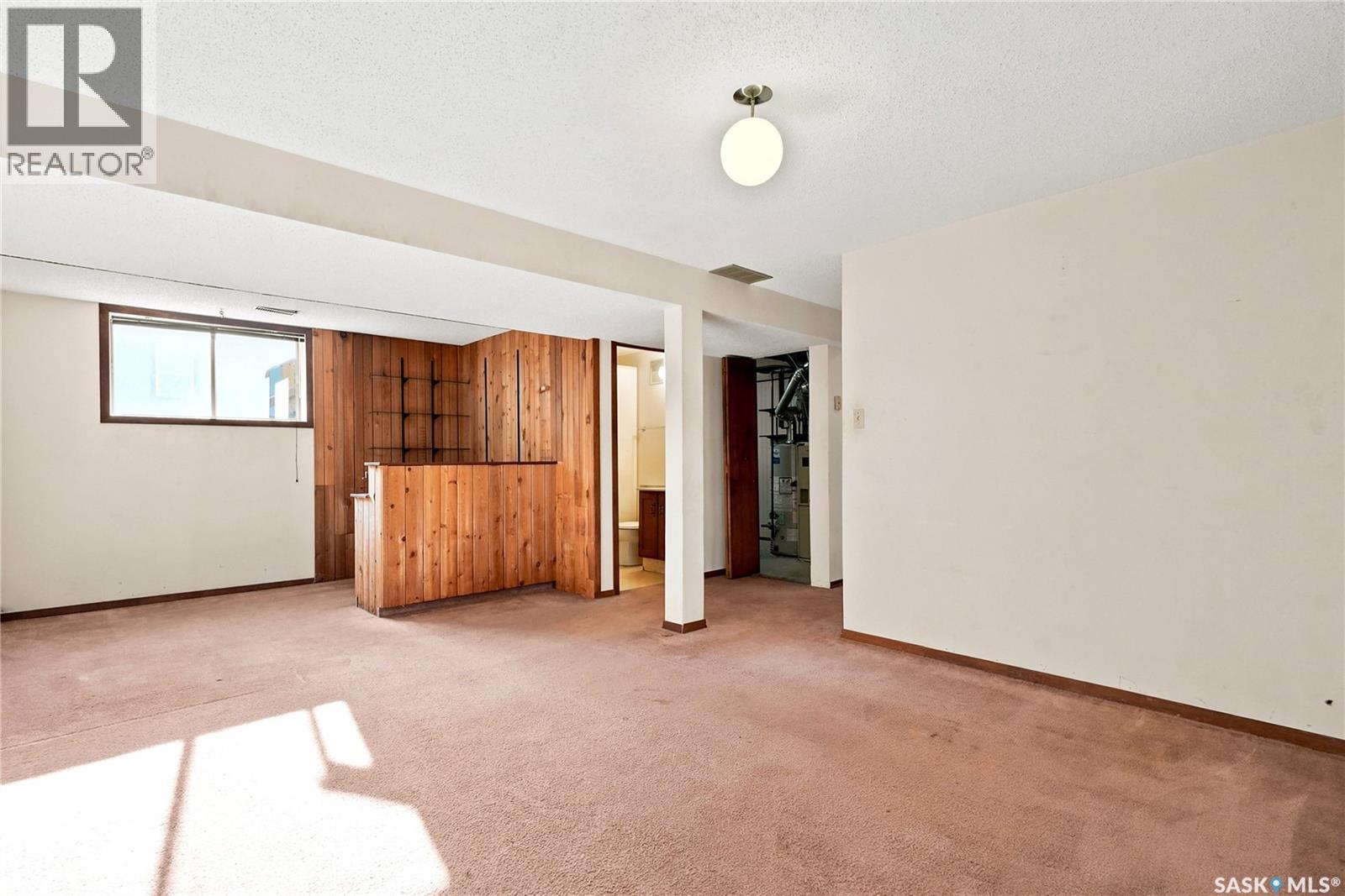 149 Western Crescent, Saskatoon, SK
