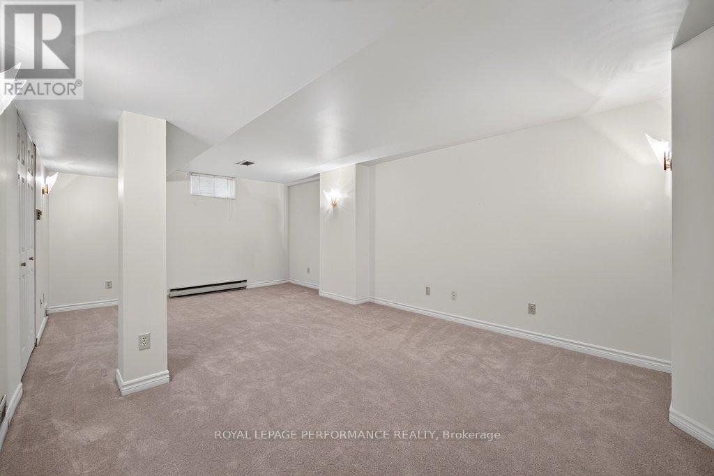 38 Burlington Crescent, Ottawa, ON