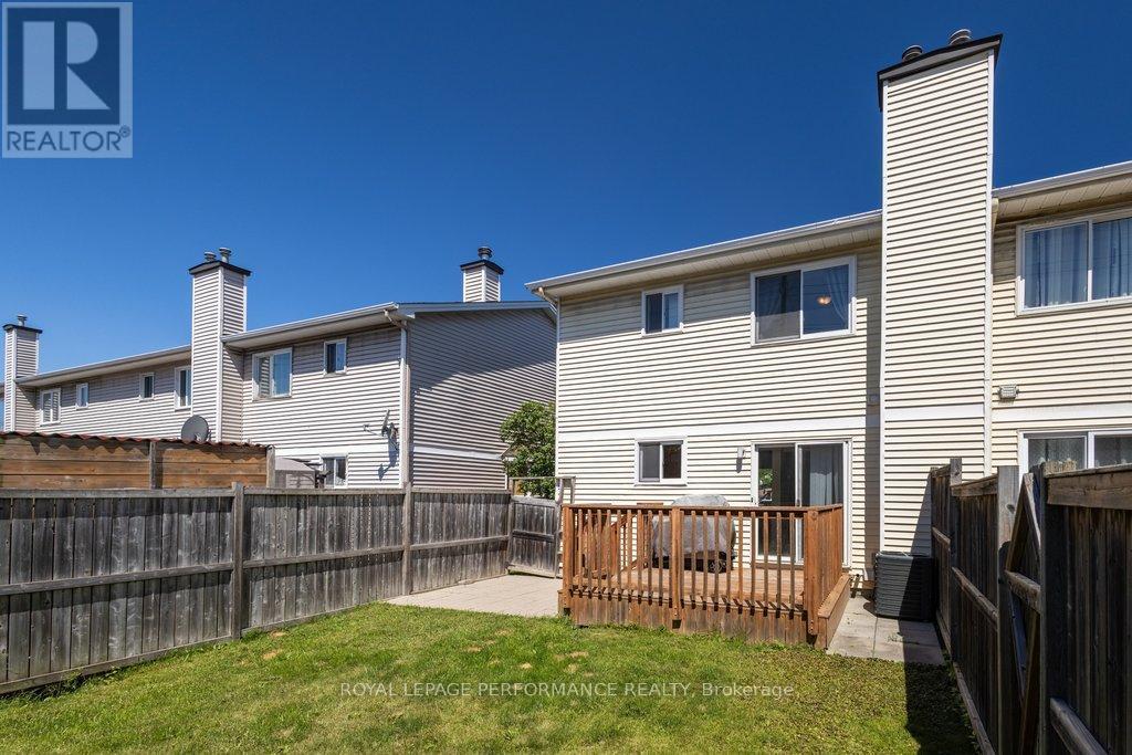 38 Burlington Crescent, Ottawa, ON