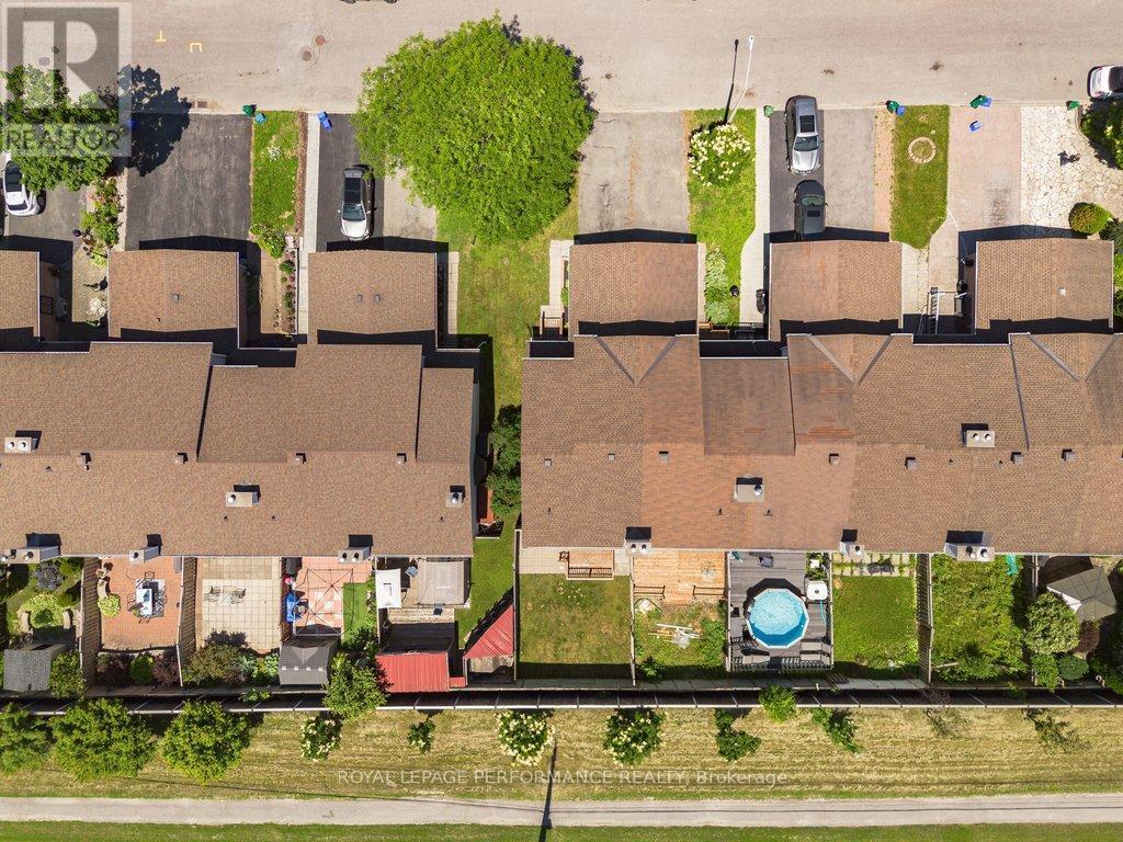 38 Burlington Crescent, Ottawa, ON