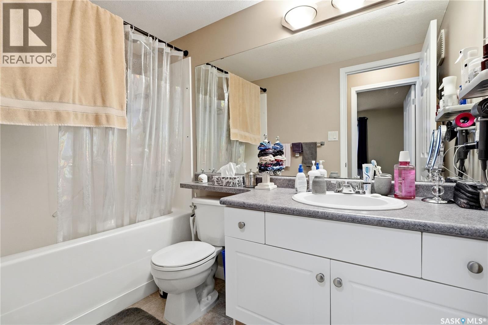 5446 Rochdale Boulevard, Regina, SK