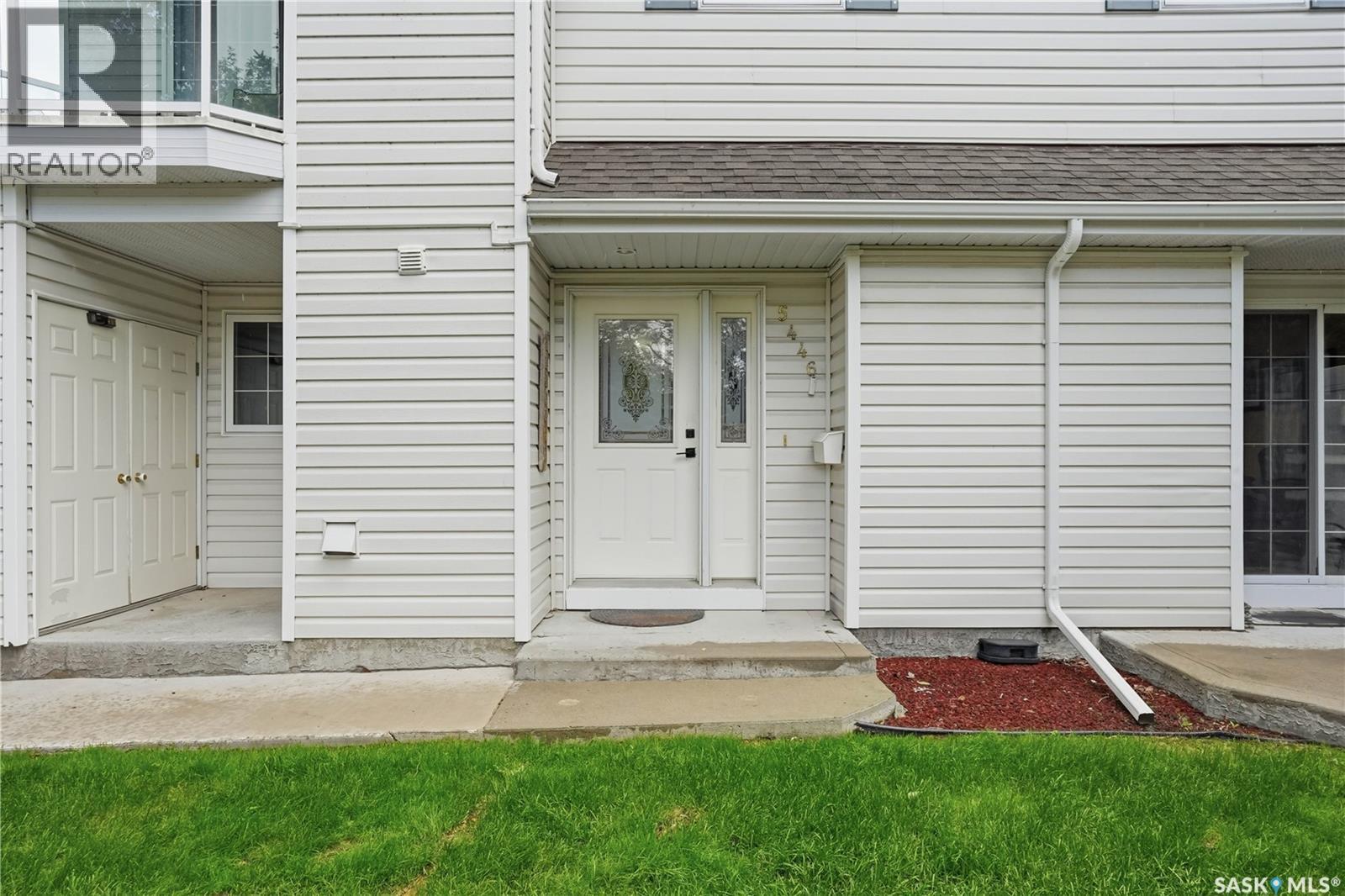 5446 Rochdale Boulevard, Regina, SK