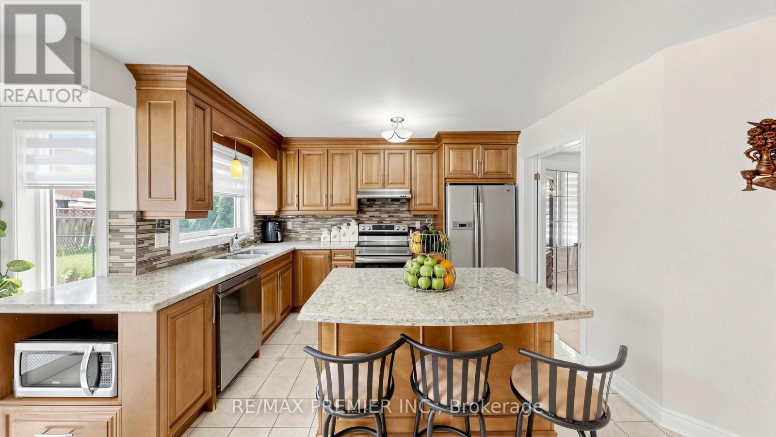 6279 Donway Drive, Mississauga, ON