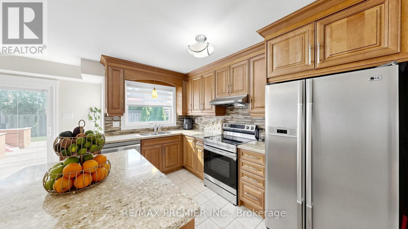 6279 Donway Drive, Mississauga, ON
