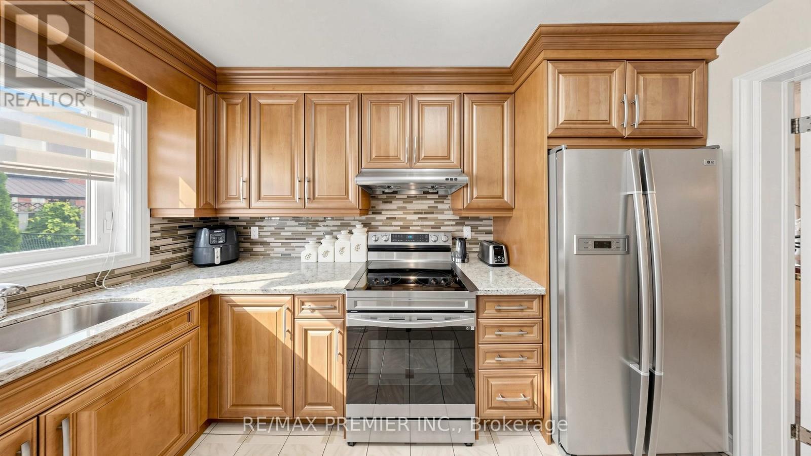6279 Donway Drive, Mississauga, ON