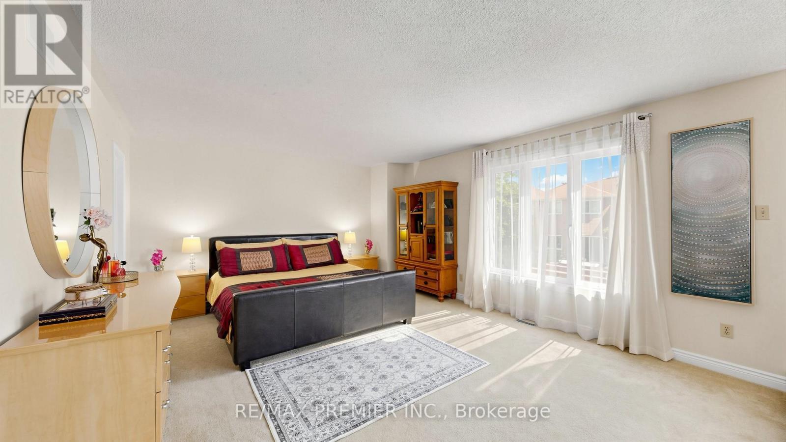6279 Donway Drive, Mississauga, ON