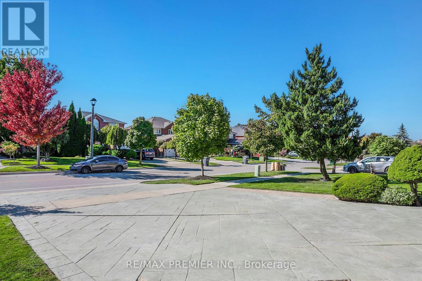 6279 Donway Drive, Mississauga, ON