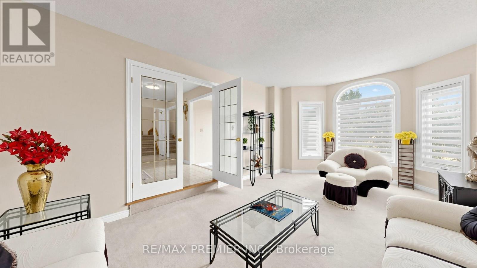 6279 Donway Drive, Mississauga, ON