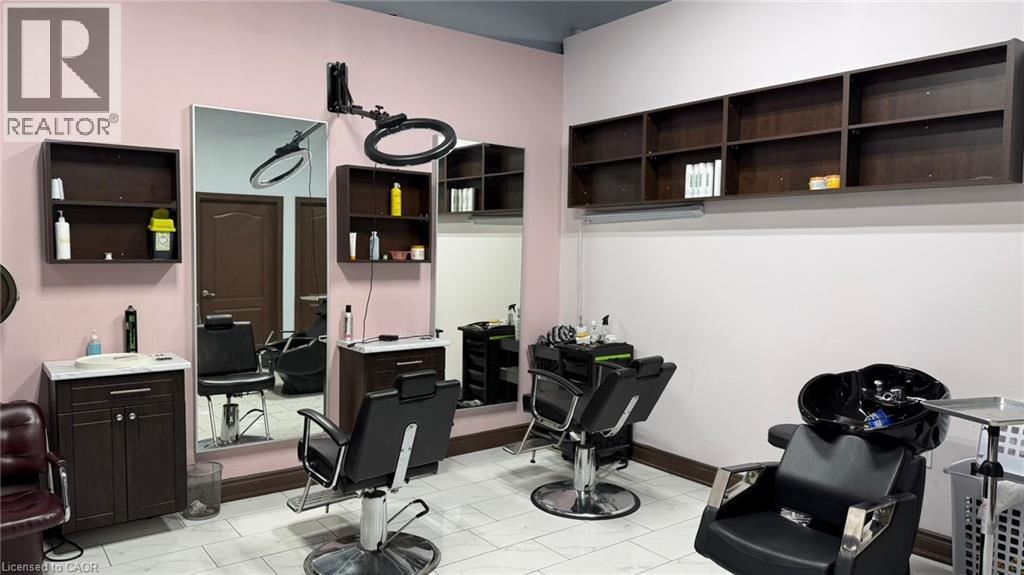 9 Beaumaris Drive Unit# B4, Brampton, ON