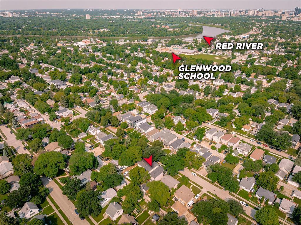 146 Pilgrim Avenue, Winnipeg, MB - Outdoor With View