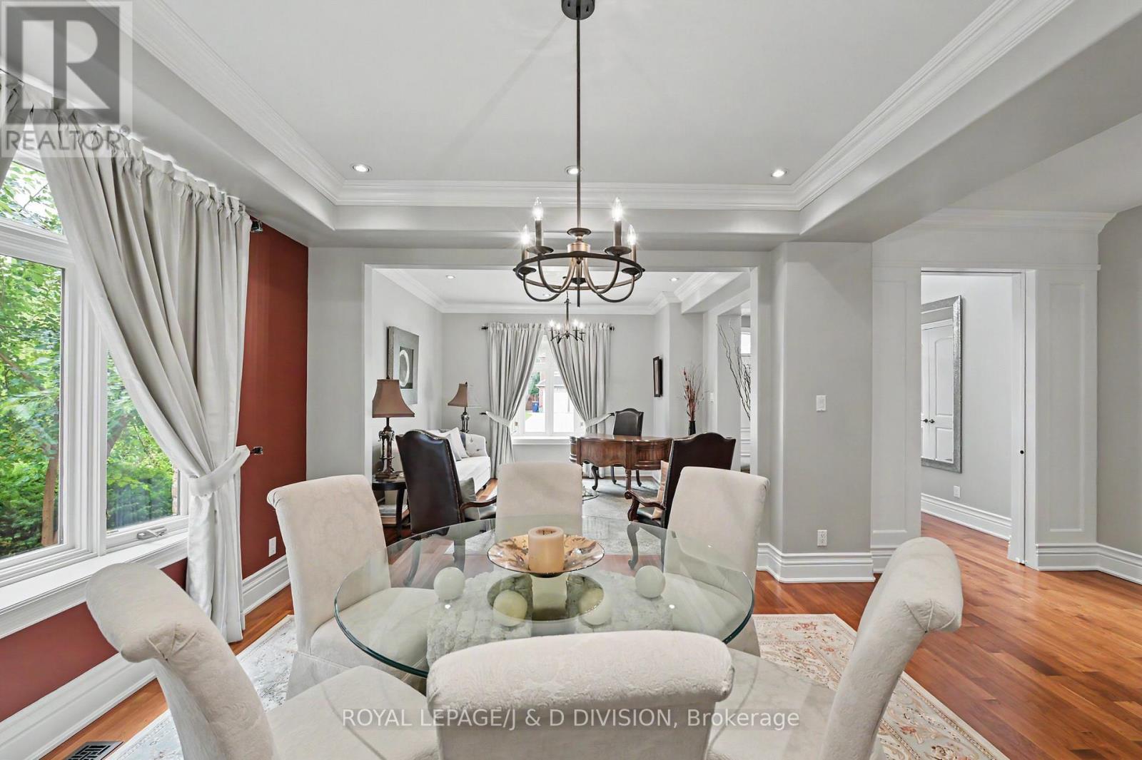 17 Agar Crescent, Toronto, ON