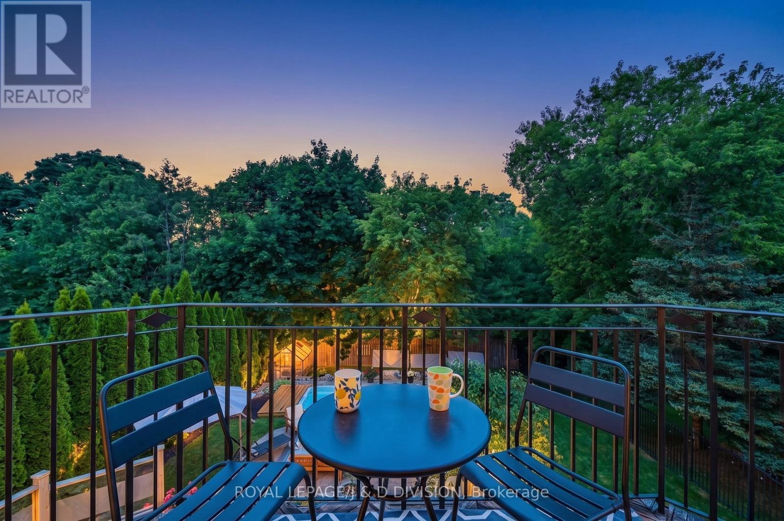 17 Agar Crescent, Toronto, ON