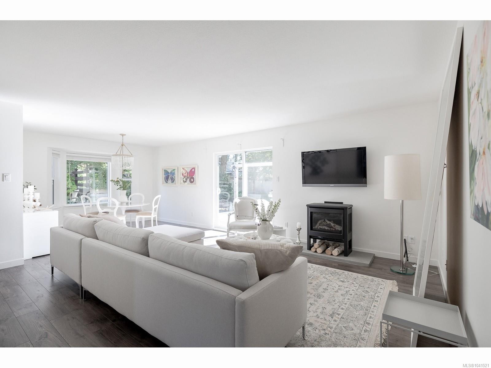 538 Tamarack Dr, Qualicum Beach, BC