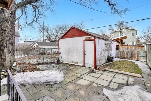 693 Walker Ave, Winnipeg, MB