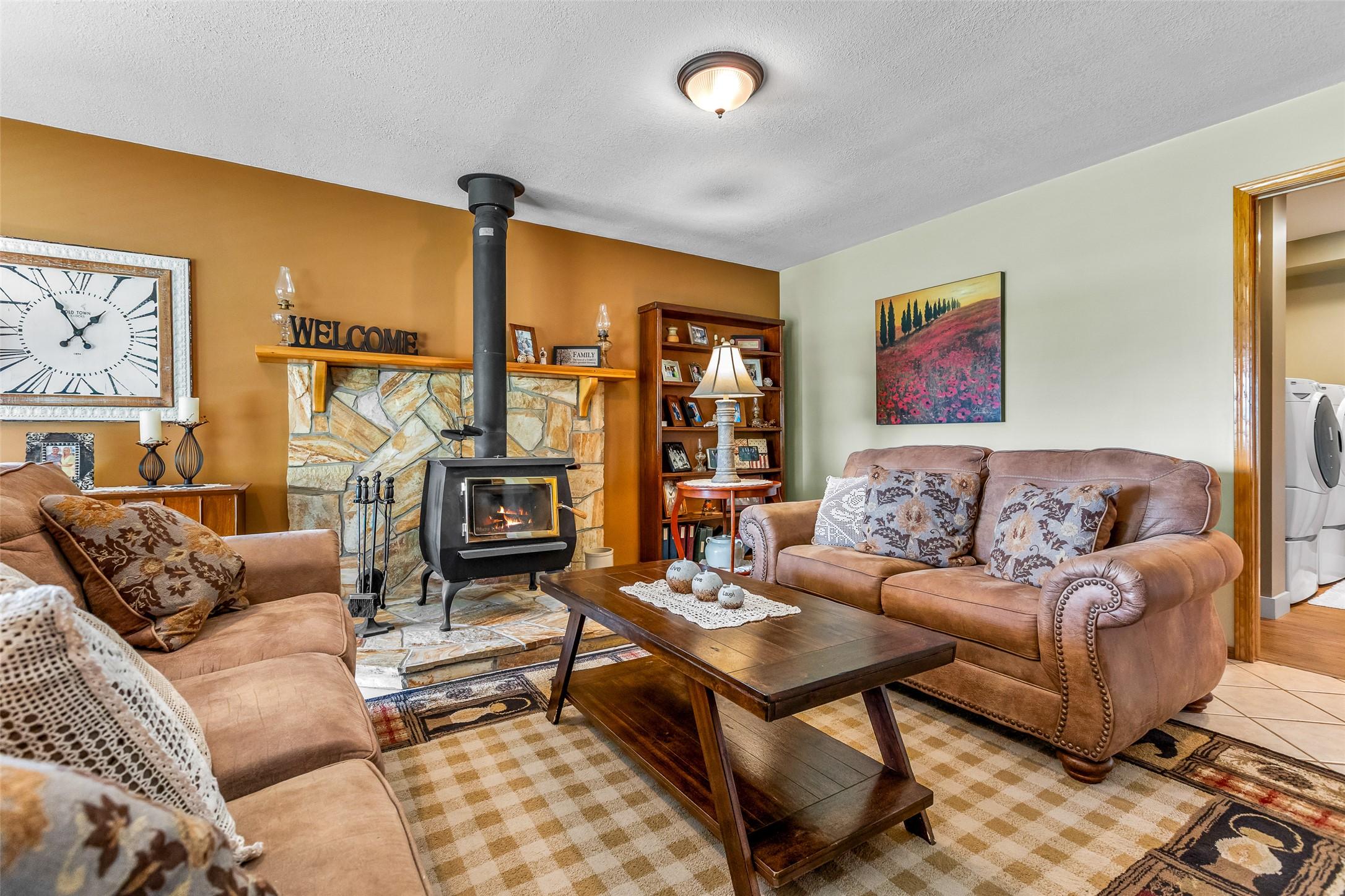 850 Packing Shed Road, Creston, BC