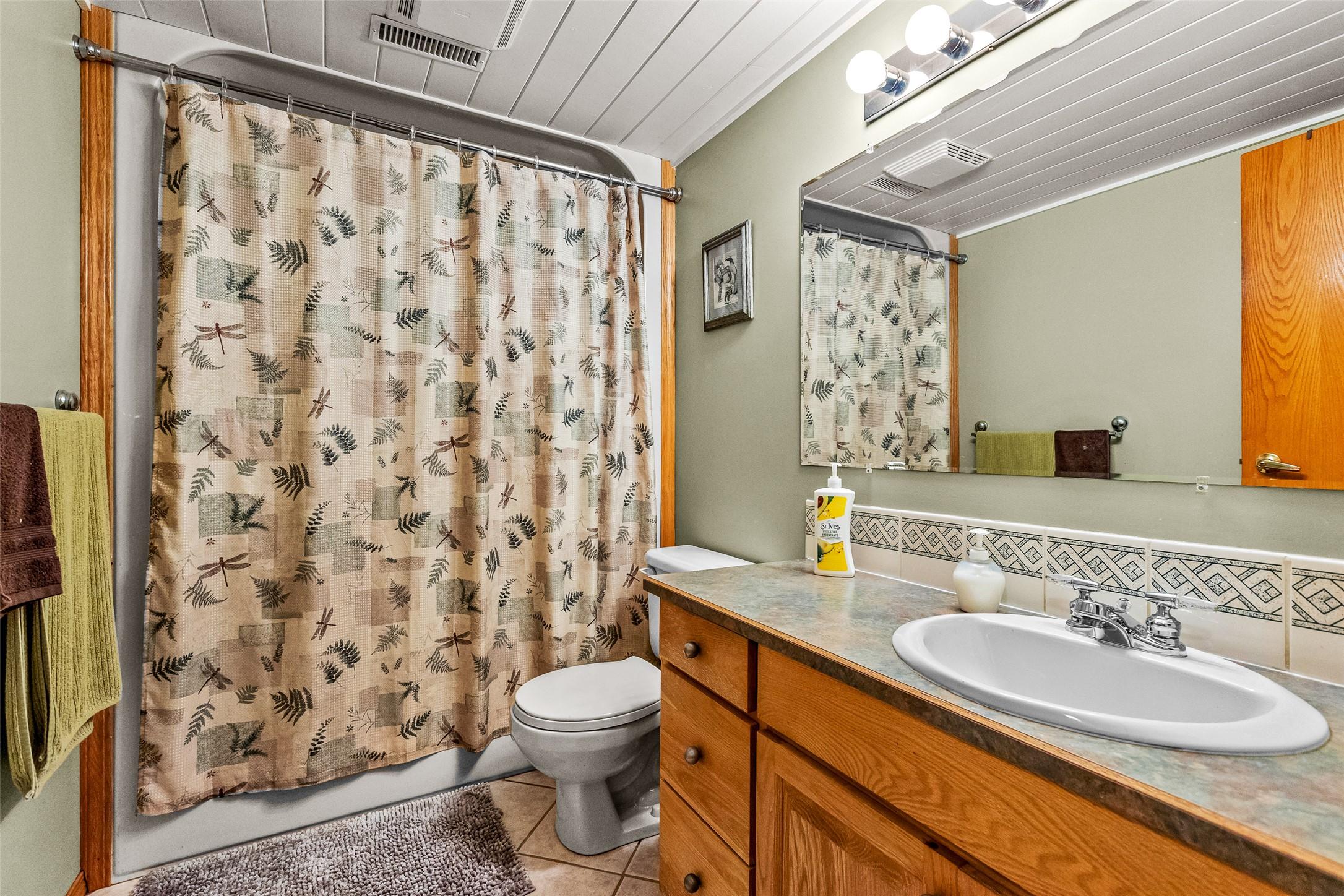 850 Packing Shed Road, Creston, BC