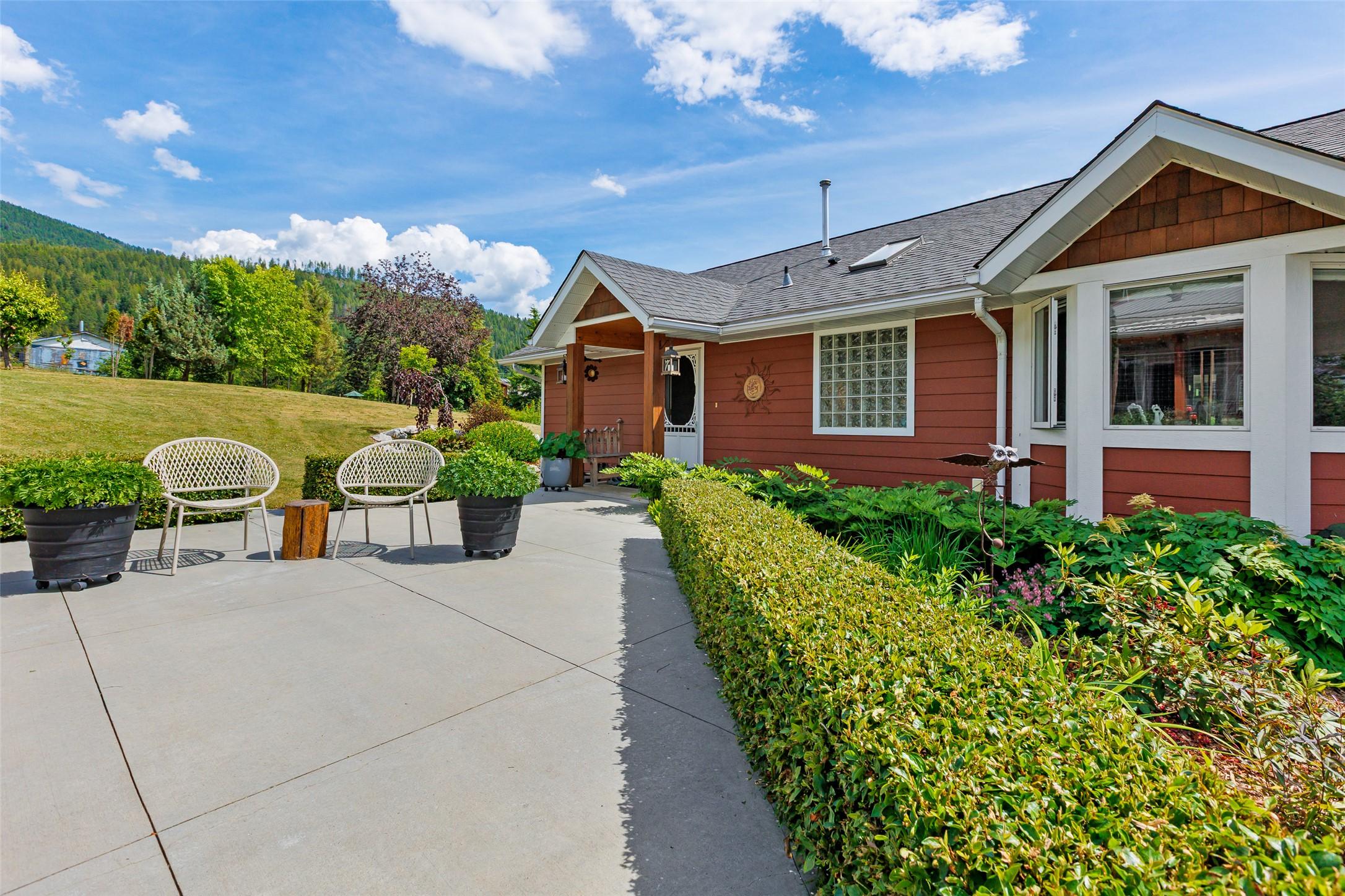 850 Packing Shed Road, Creston, BC