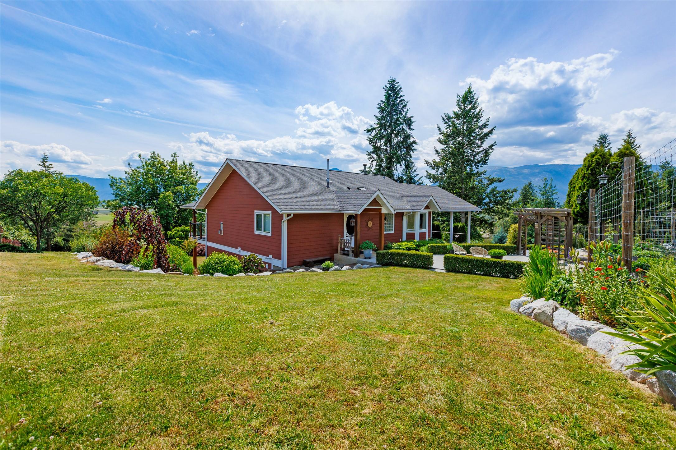 850 Packing Shed Road, Creston, BC
